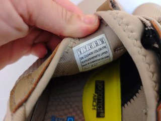 Zapatillas Skechers Beige y Marrón