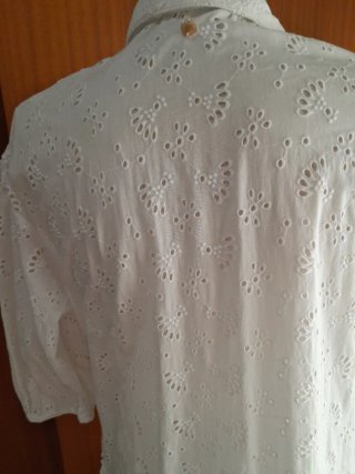 Vestido blanco batista bordada Pedro del Hierro M