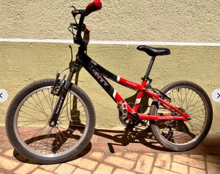 Bicicleta BMX Monty 20 pulgadas Roja