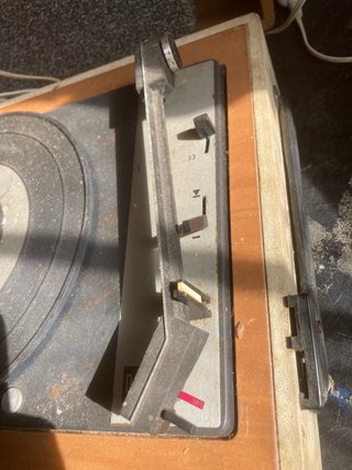 Tocadiscos maleta Bettor Mark 50
