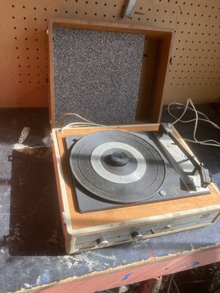 Tocadiscos maleta Bettor Mark 50