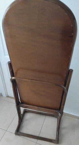 Espejo de pie grande de madera