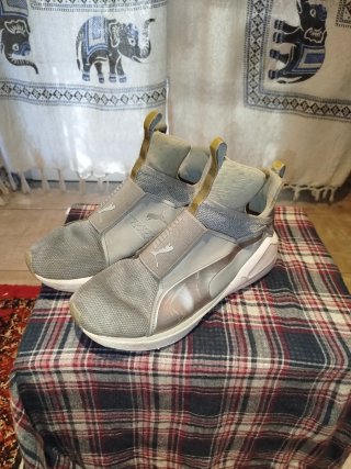 Zapatillas Puma Mujer Botín Gris/Plata