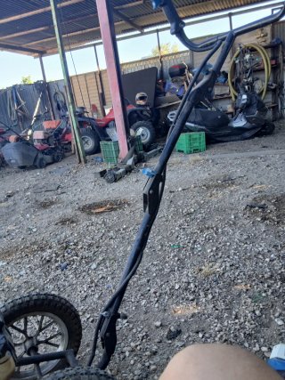 Desbrozadora con carro