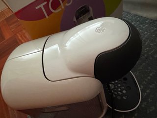 Cafetera Tassimo Bosch Vivy  con su caja