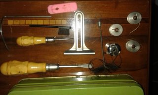 Máquina de coser Alfa antigua modelo 20A