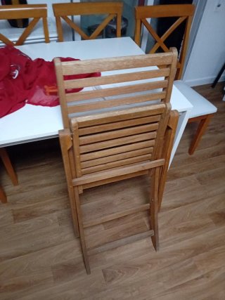 Silla de madera plegable