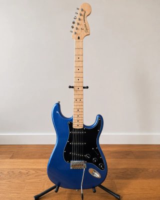 Squier Affinity Stratocaster MN LPB Azul