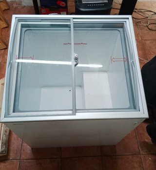 Vitrina Expositora Congelador EUROFRED