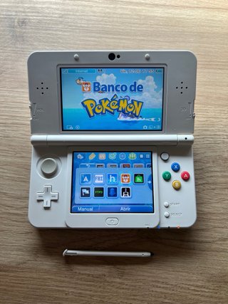 ¡COMO NUEVA! New Nintendo3DS + Juegos + Accesorios