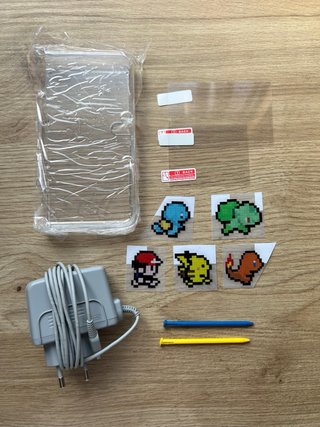 ¡COMO NUEVA! New Nintendo3DS + Juegos + Accesorios