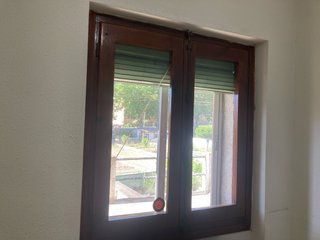 Ventana 100x110 cm