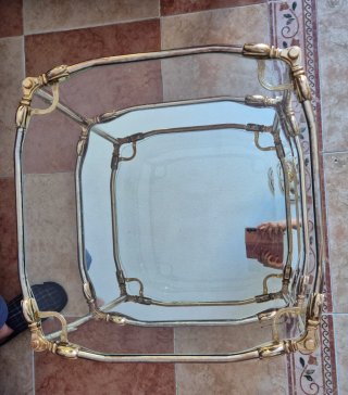 Tavolino in vetro e metallo dorato