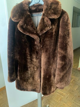 Chaquetón de mouton marrón