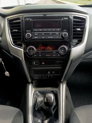 Mitsubishi L200 2022
