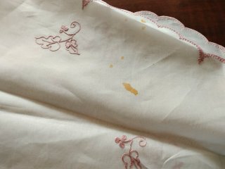 Tovaglia organza con 8 tovaglioli ricamati