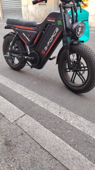 Bicicletta elettrica HiilMiles nuova