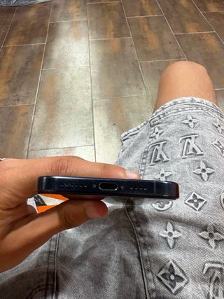 iPhone 15pro max 256gb