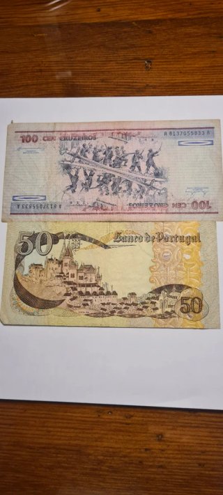 Lote 2 Billetes: 100 Cruzeiros y 50 Escudos