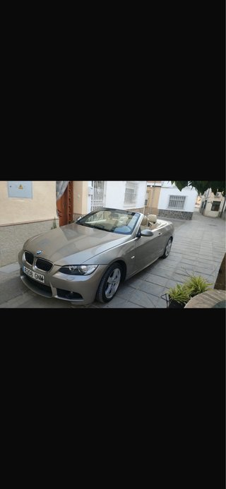 BMW 320d 2009