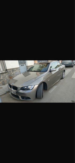 BMW 320d 2009