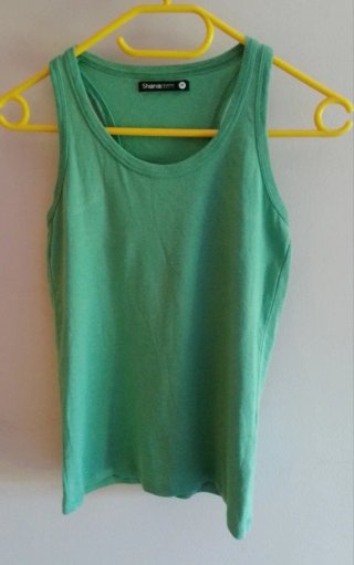 Camiseta tirantes Shana verde Talla M