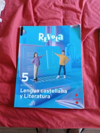 Lote de libros de texto de 5° de primaria
