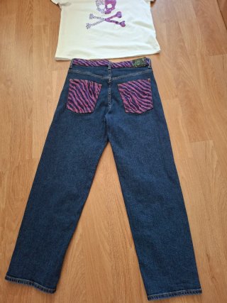 Conjunto Scalpers T-shirt y Pantalón