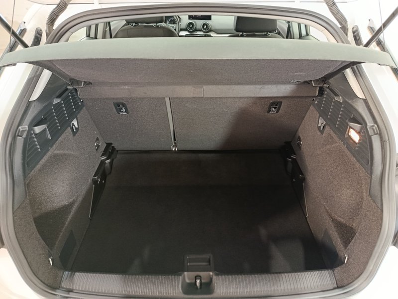 Audi Q2 1.5 Advanced 35 TFSI 2021, foto 20