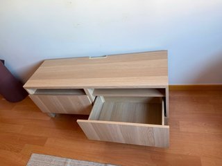 Mueble TV IKEA BESTA madera
