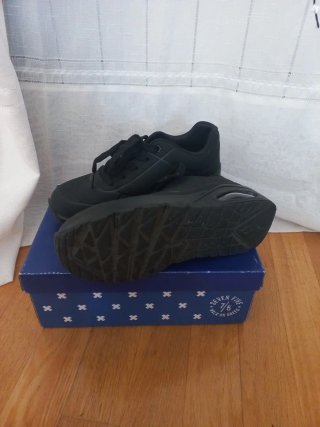Zapatillas Skechers Negras Talla 36
