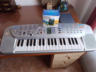 Teclado Casio SA-75 + Adaptador Corriente