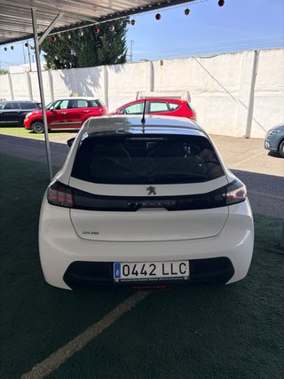 Peugeot 208 2020
