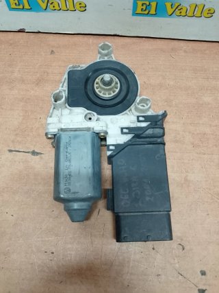 Motor Elevalunas Seat León Delantero Derecho