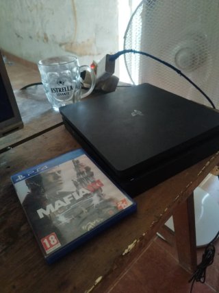 Console PS4 Slim 500GB Nero