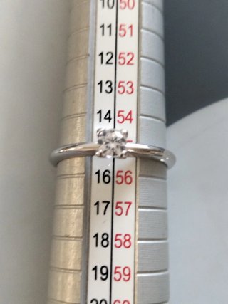 Anillo oro blanco con circonita nuevo