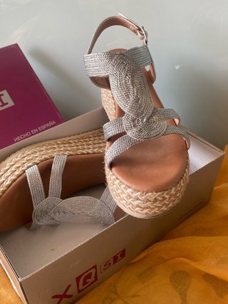Sandalias cuña plateadas esparto QSI Talla 40