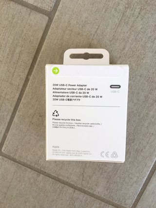 Caricabatterie Apple USB-C 20W