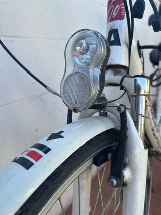 Bicicleta Eléctrica Holandesa Blanca