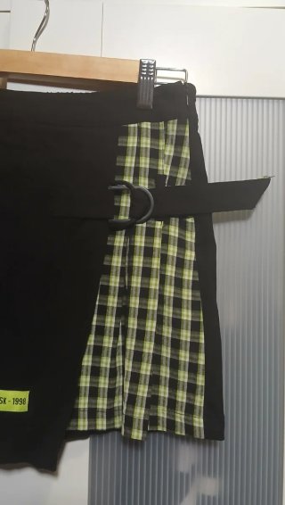 Falda Pantalón Cuadros Anilla Cinturón Bershka