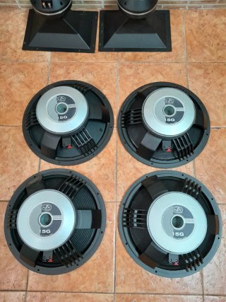 Altavoces DAS 15G