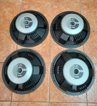 Altavoces DAS 15G