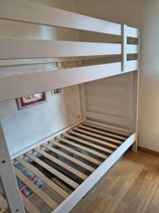 Litera Ikea Madera y Metal Blanca