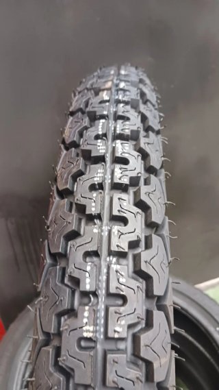 3.50 R19 57P DUNLOP GOLD SEAL K70