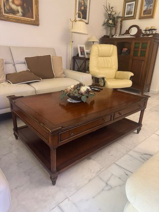 Conjunto de muebles de madera maciza