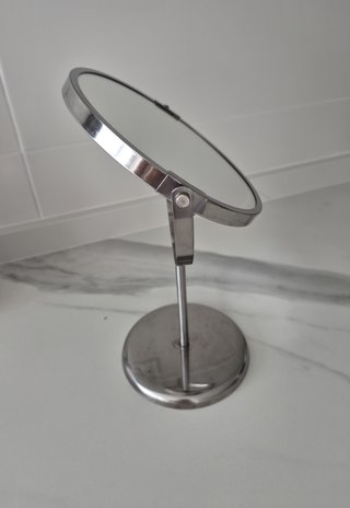 Espejo de mesa aumento plateado