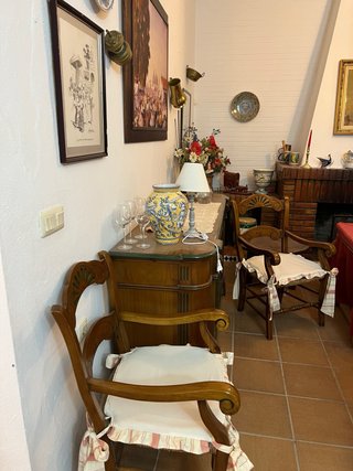Salón comedor rústico completo