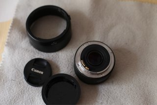 Canon 50mm f1.8 STM + Parasol