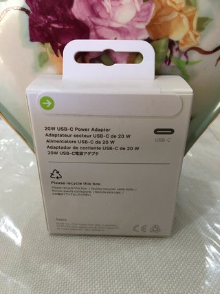 Alimentatore Apple USB-C 20W Ricarica Rapida