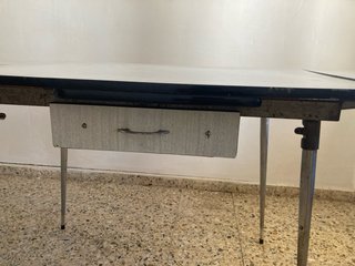Mesa de cocina vintage extensible